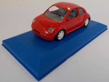 AKI0166 - VOLKSWAGEN Nuevo Escarabajo rojo