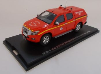 ALARME0029 - ISUZU D-MAX bombero doble cabina SDIS 64 Pyrenees Atlantiques Secours en Montagne limitado a 300 unidades