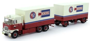 TEK76339 - Camión de caja rígida MACK F700 6x4 y remolque de transporte BOERS